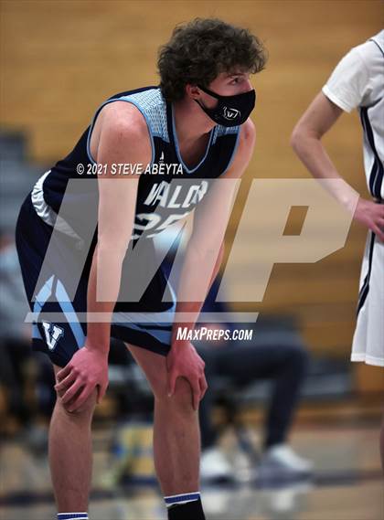 Thumbnail 2 in Valor Christian @ Columbine photogallery.