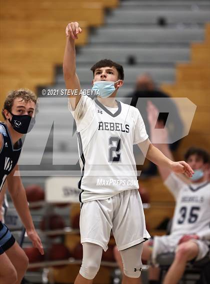 Thumbnail 2 in Valor Christian @ Columbine photogallery.