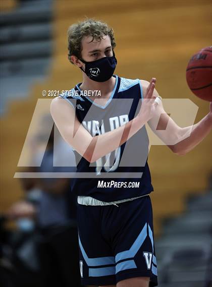 Thumbnail 1 in Valor Christian @ Columbine photogallery.