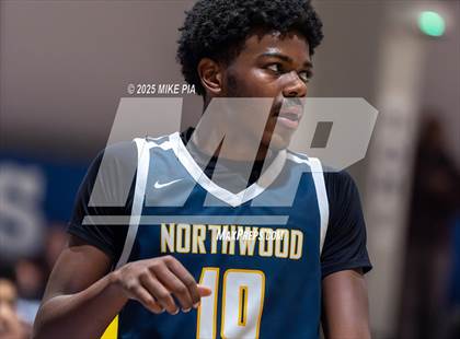 Thumbnail 3 in Northwood Temple Academy vs. Trinity Christian photogallery.