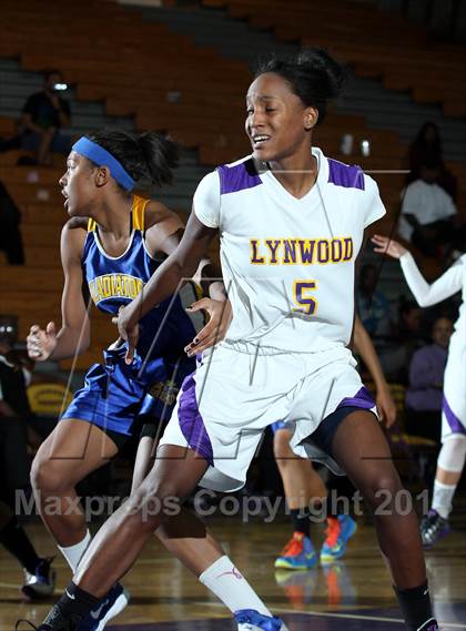 Thumbnail 2 in Gahr vs. Lynwood  photogallery.