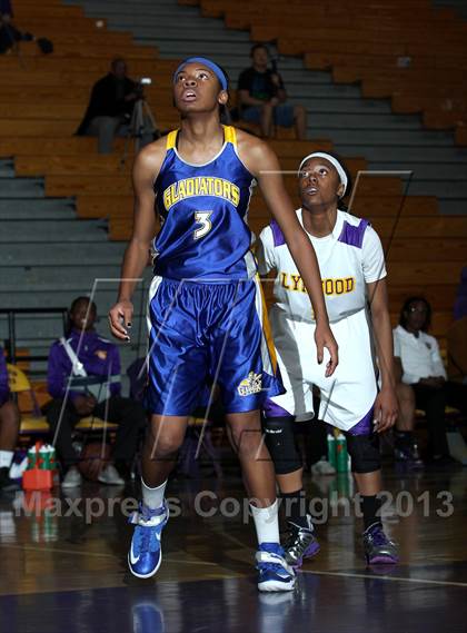 Thumbnail 2 in Gahr vs. Lynwood  photogallery.