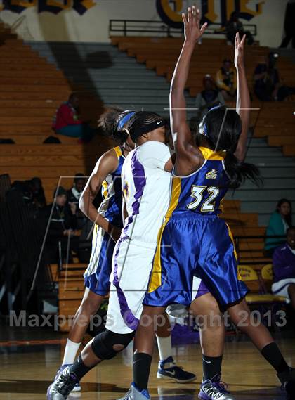 Thumbnail 3 in Gahr vs. Lynwood  photogallery.