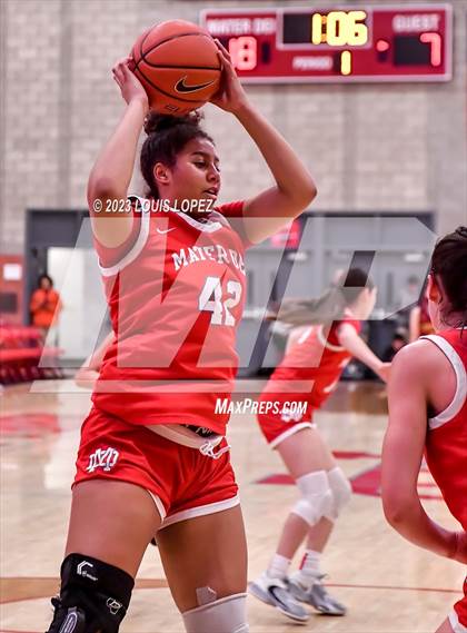 Thumbnail 1 in Esperanza @ Mater Dei (Nike Extravaganza) photogallery.