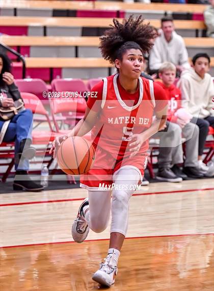 Thumbnail 2 in Esperanza @ Mater Dei (Nike Extravaganza) photogallery.