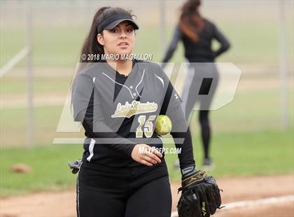 Thumbnail 1 in Veterans Memorial vs Santa Rosa (La Joya Tournament) photogallery.