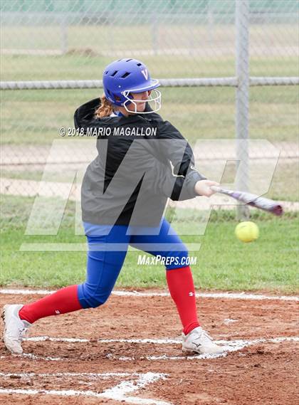 Thumbnail 1 in Veterans Memorial vs Santa Rosa (La Joya Tournament) photogallery.
