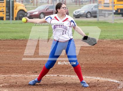 Thumbnail 1 in Veterans Memorial vs Santa Rosa (La Joya Tournament) photogallery.