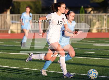 Thumbnail 1 in Burlingame @ Hillsdale photogallery.