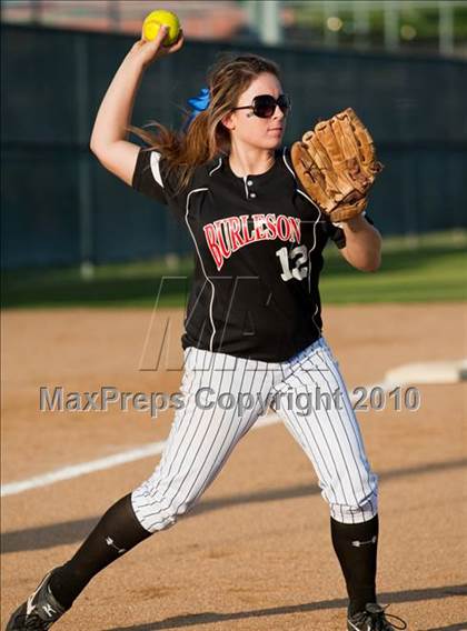 Thumbnail 3 in Hebron vs Burleson  (Texas 5A Region I Playoffs) photogallery.