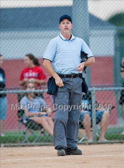 Thumbnail 2 in Hebron vs Burleson  (Texas 5A Region I Playoffs) photogallery.