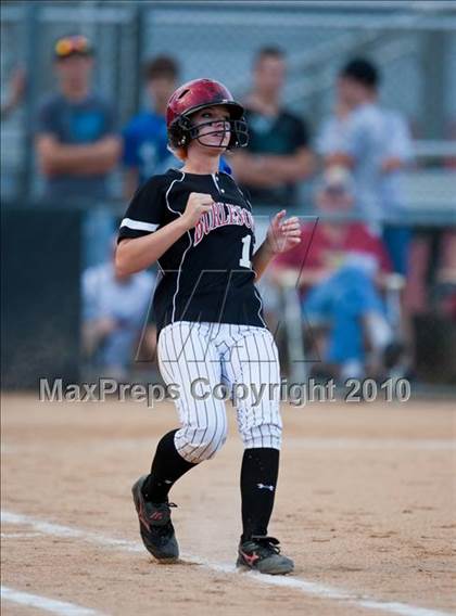 Thumbnail 3 in Hebron vs Burleson  (Texas 5A Region I Playoffs) photogallery.