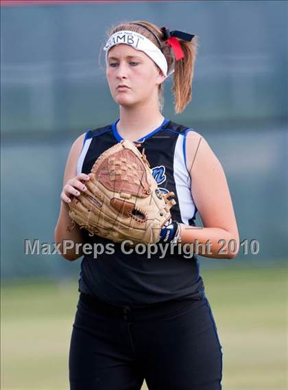 Thumbnail 1 in Hebron vs Burleson  (Texas 5A Region I Playoffs) photogallery.