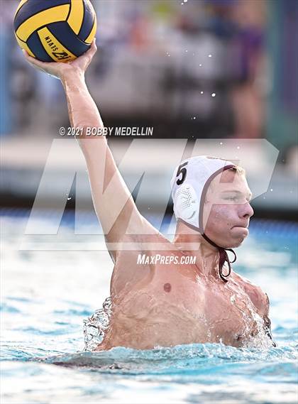 Thumbnail 1 in Clovis West @ Clovis East photogallery.