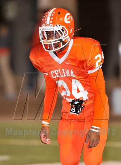 Thumbnail 2 in Celina vs. Krum (UIL 3A Division 2 Bi-District Playoff) photogallery.