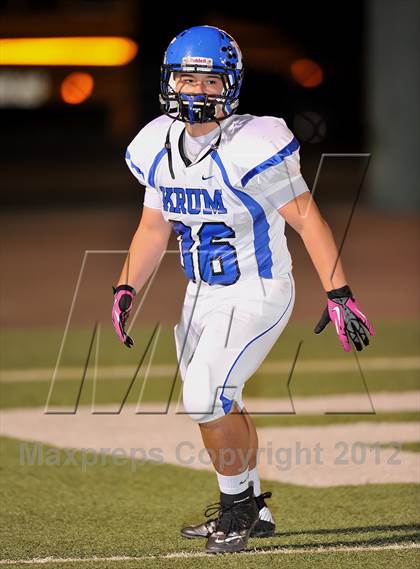 Thumbnail 2 in Celina vs. Krum (UIL 3A Division 2 Bi-District Playoff) photogallery.