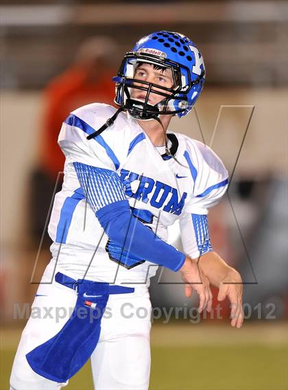 Thumbnail 3 in Celina vs. Krum (UIL 3A Division 2 Bi-District Playoff) photogallery.