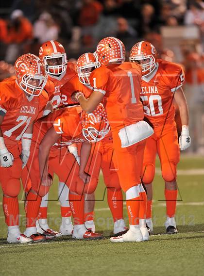 Thumbnail 2 in Celina vs. Krum (UIL 3A Division 2 Bi-District Playoff) photogallery.