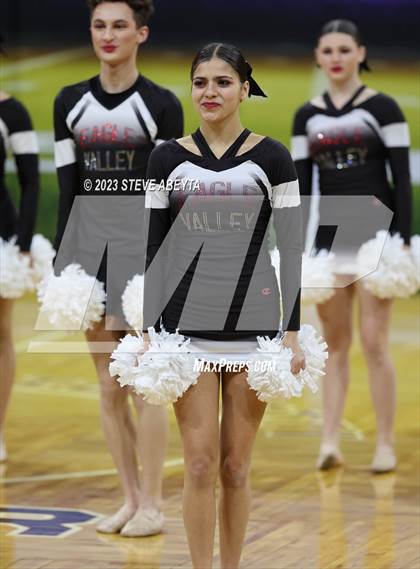 Thumbnail 3 in Riverdale Ridge CHSAA Spirit Poms photogallery.