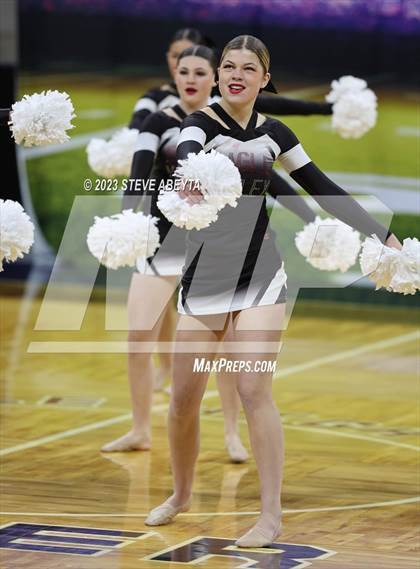 Thumbnail 3 in Riverdale Ridge CHSAA Spirit Poms photogallery.
