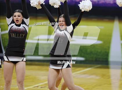 Thumbnail 3 in Riverdale Ridge CHSAA Spirit Poms photogallery.