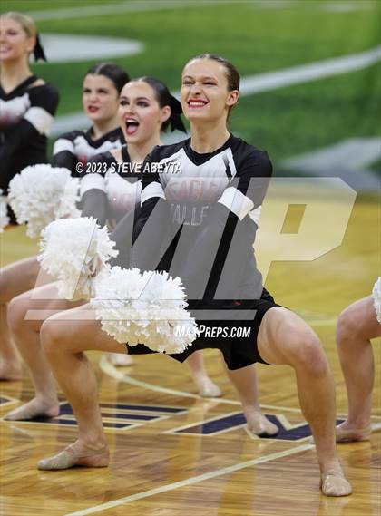 Thumbnail 2 in Riverdale Ridge CHSAA Spirit Poms photogallery.