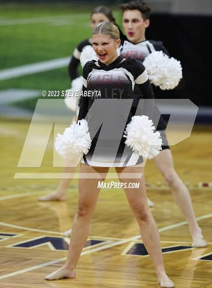 Thumbnail 2 in Riverdale Ridge CHSAA Spirit Poms photogallery.
