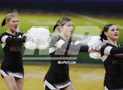 Thumbnail 3 in Riverdale Ridge CHSAA Spirit Poms photogallery.