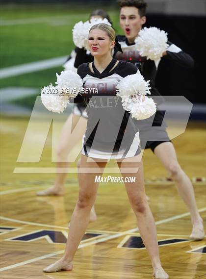 Thumbnail 3 in Riverdale Ridge CHSAA Spirit Poms photogallery.