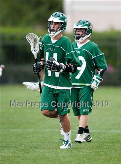 Thumbnail 3 in Strake Jesuit @ St. John's photogallery.