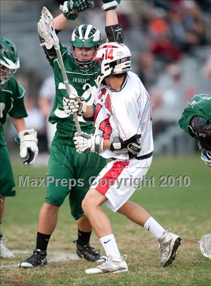 Thumbnail 2 in Strake Jesuit @ St. John's photogallery.