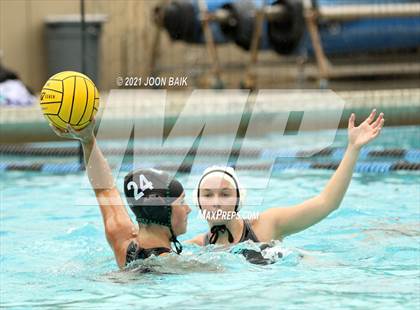 Thumbnail 2 in Clovis North vs Granite Bay (Julian Szmidt Memorial Tournament) photogallery.