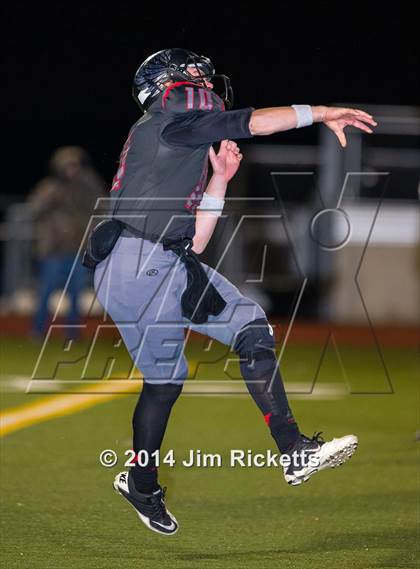 Thumbnail 2 in Argyle vs Lake Worth (UIL 4A Division 1 Region 2 Bi-District Playoff) photogallery.