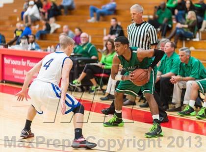 Thumbnail 1 in St. Mary's vs. Serra (Catholic School Winter Classic) photogallery.