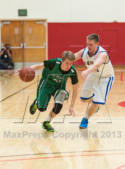 Thumbnail 1 in St. Mary's vs. Serra (Catholic School Winter Classic) photogallery.