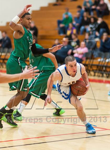 Thumbnail 2 in St. Mary's vs. Serra (Catholic School Winter Classic) photogallery.