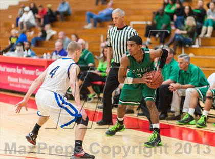 Thumbnail 2 in St. Mary's vs. Serra (Catholic School Winter Classic) photogallery.