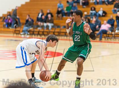 Thumbnail 3 in St. Mary's vs. Serra (Catholic School Winter Classic) photogallery.
