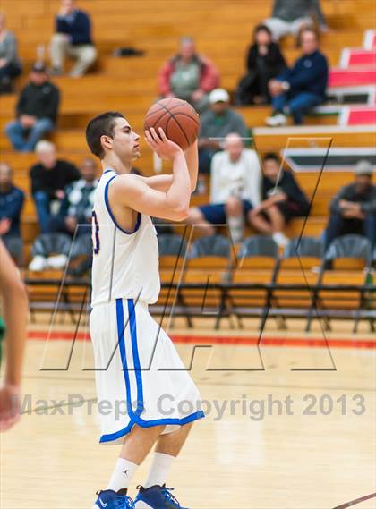 Thumbnail 1 in St. Mary's vs. Serra (Catholic School Winter Classic) photogallery.
