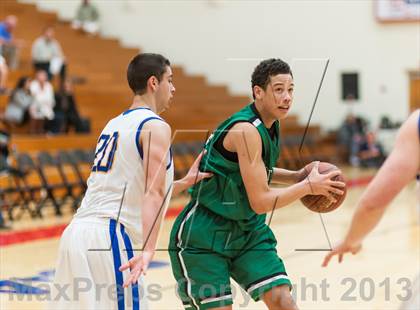 Thumbnail 2 in St. Mary's vs. Serra (Catholic School Winter Classic) photogallery.