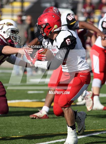 Thumbnail 1 in Hoxie vs St. Paul (KSHSAA 8M D1 Final) photogallery.
