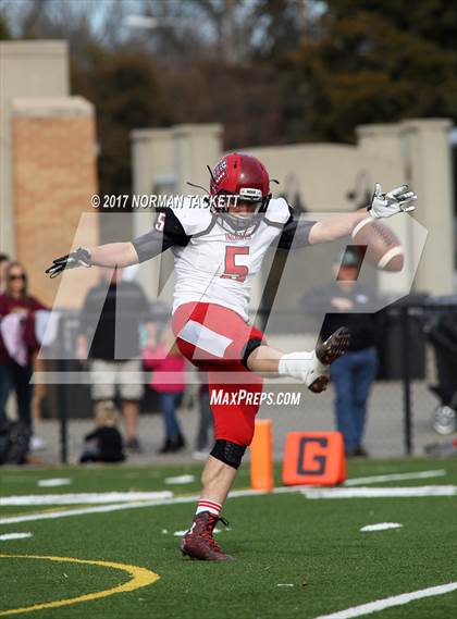 Thumbnail 1 in Hoxie vs St. Paul (KSHSAA 8M D1 Final) photogallery.