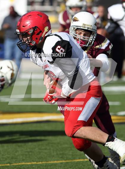 Thumbnail 2 in Hoxie vs St. Paul (KSHSAA 8M D1 Final) photogallery.