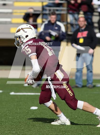 Thumbnail 3 in Hoxie vs St. Paul (KSHSAA 8M D1 Final) photogallery.