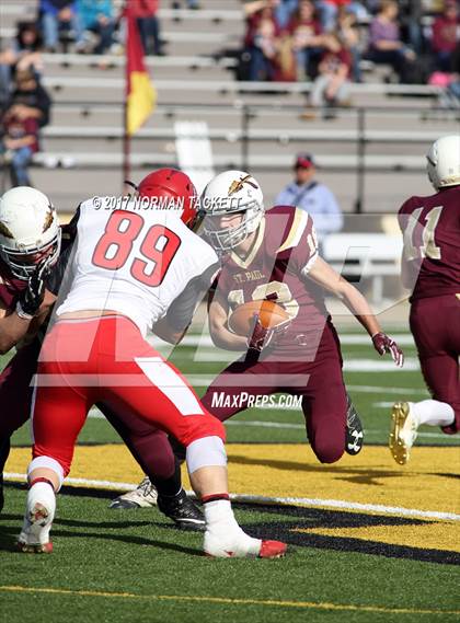 Thumbnail 2 in Hoxie vs St. Paul (KSHSAA 8M D1 Final) photogallery.