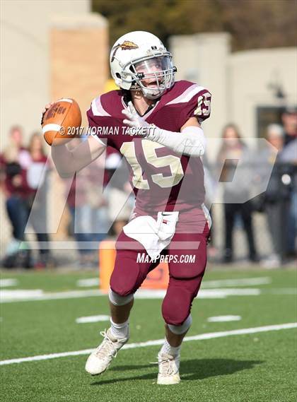 Thumbnail 1 in Hoxie vs St. Paul (KSHSAA 8M D1 Final) photogallery.