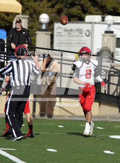 Thumbnail 3 in Hoxie vs St. Paul (KSHSAA 8M D1 Final) photogallery.