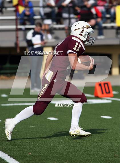 Thumbnail 2 in Hoxie vs St. Paul (KSHSAA 8M D1 Final) photogallery.