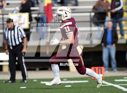 Thumbnail 1 in Hoxie vs St. Paul (KSHSAA 8M D1 Final) photogallery.