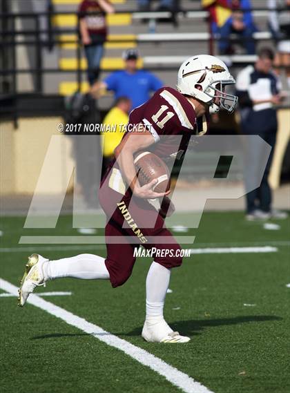Thumbnail 1 in Hoxie vs St. Paul (KSHSAA 8M D1 Final) photogallery.